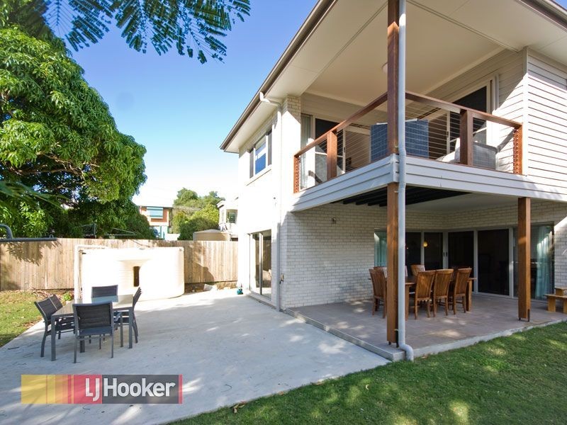 111 Alexandra Street, Sandgate QLD 4017