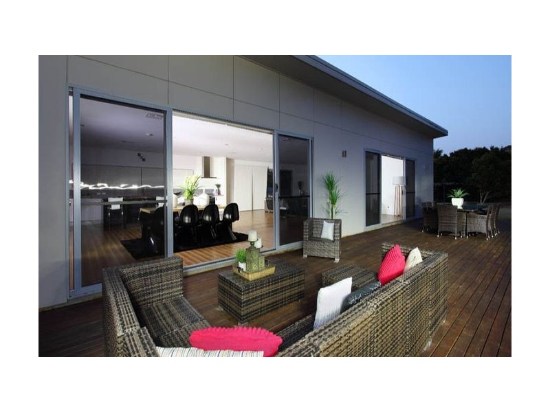 24 Priestley Road, Bridgeman Downs QLD 4035