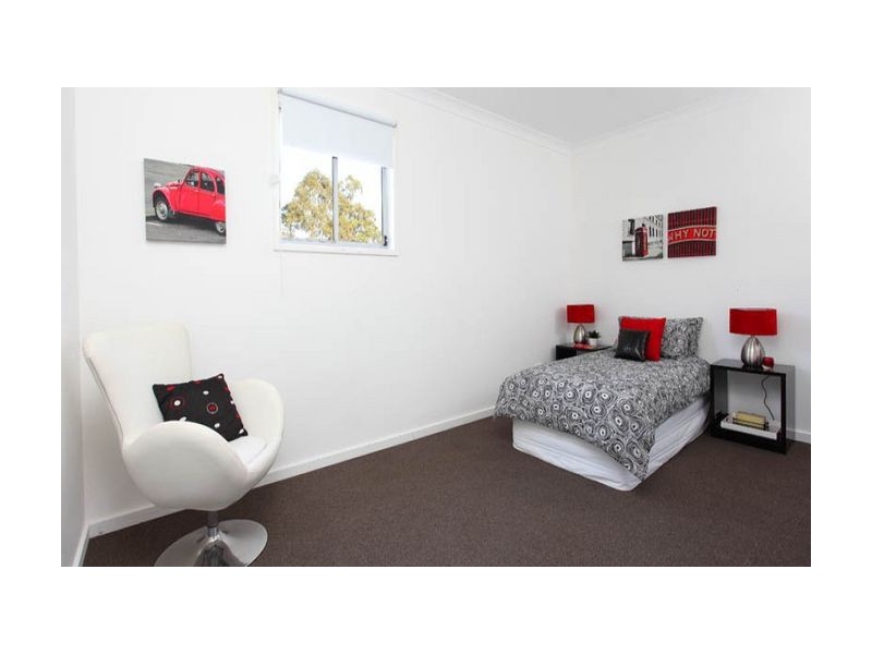 24 Priestley Road, Bridgeman Downs QLD 4035