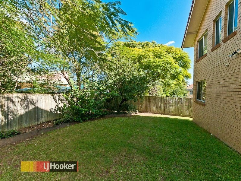 2/31 Hall St, Chermside QLD 4032