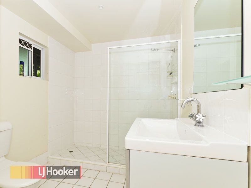 62 Watcombe Street, Wavell Heights QLD 4012