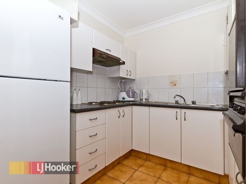 9/11 Kidston Tce, Chermside QLD 4032