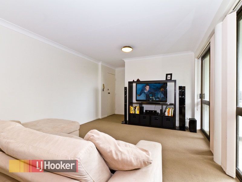 9/11 Kidston Tce, Chermside QLD 4032