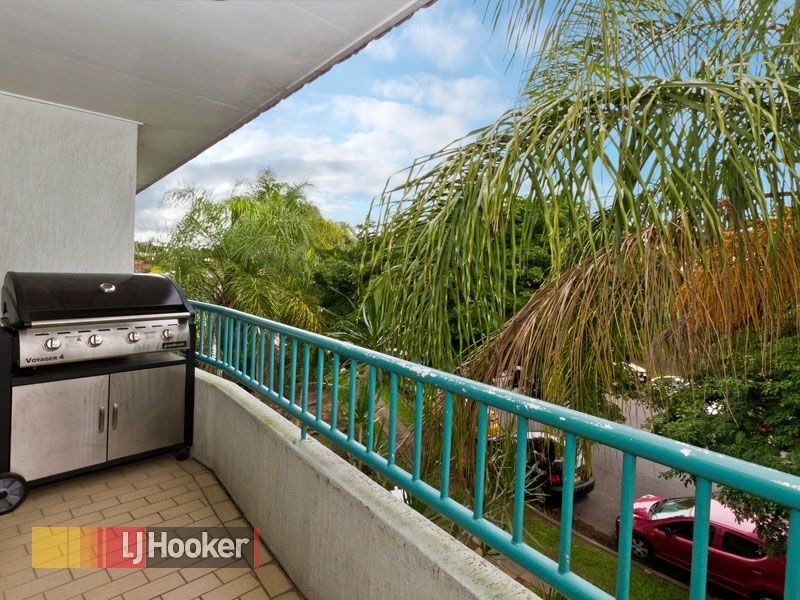 9/11 Kidston Tce, Chermside QLD 4032