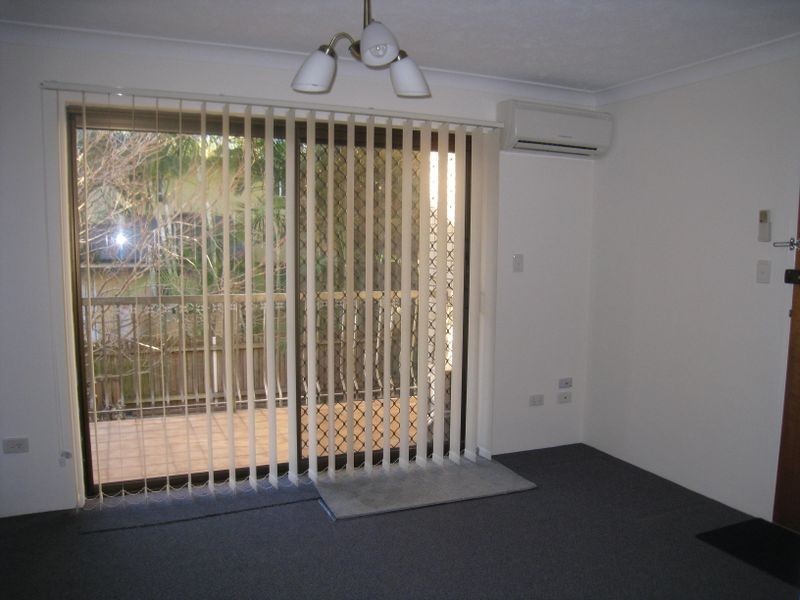 2/87 Farnell Street, Chermside QLD 4032