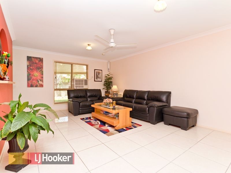 14 Cambridge Crescent, Fitzgibbon QLD 4018