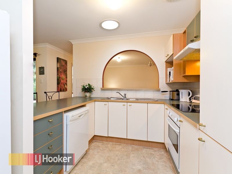 14 Cambridge Crescent, Fitzgibbon QLD 4018