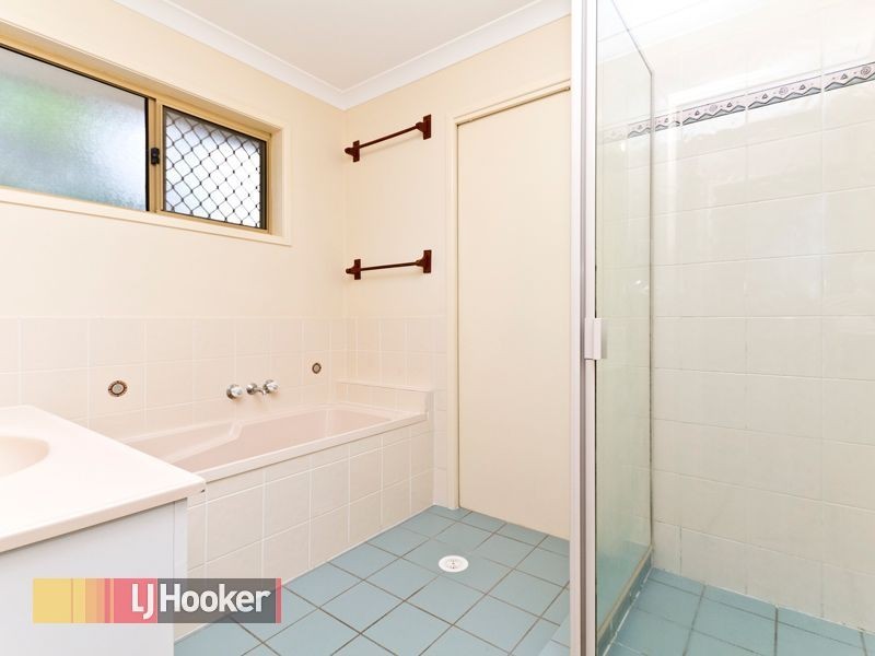 14 Cambridge Crescent, Fitzgibbon QLD 4018