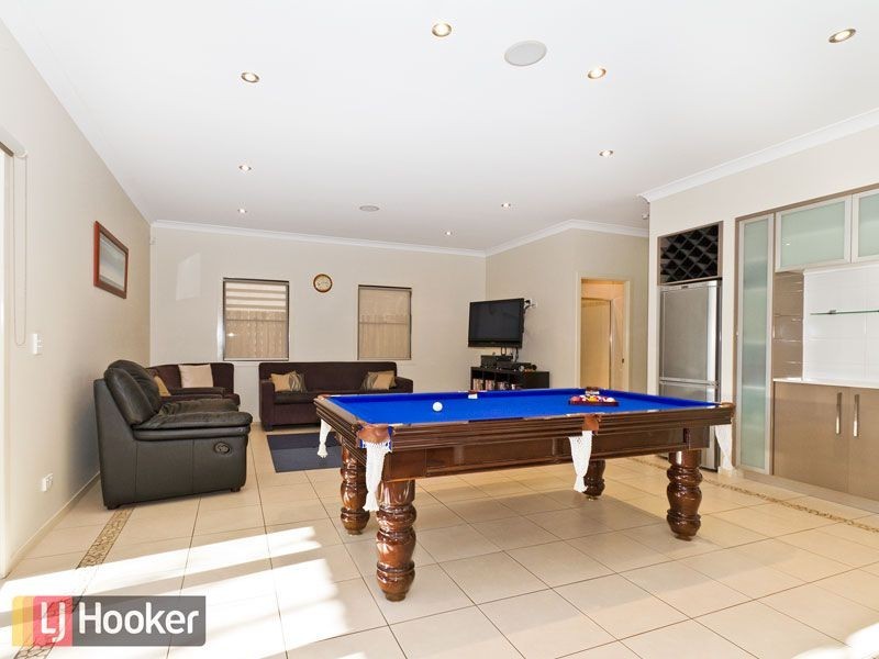 28 Larwill Avenue, Northgate QLD 4013