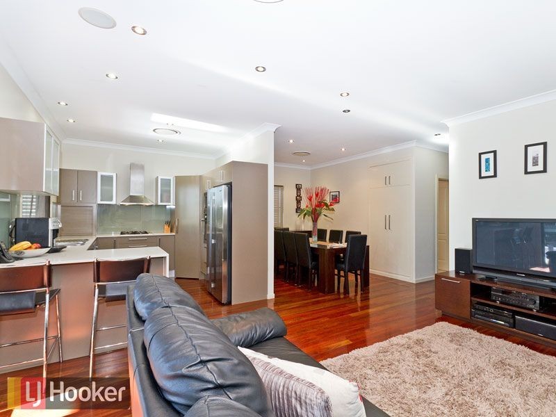 28 Larwill Avenue, Northgate QLD 4013