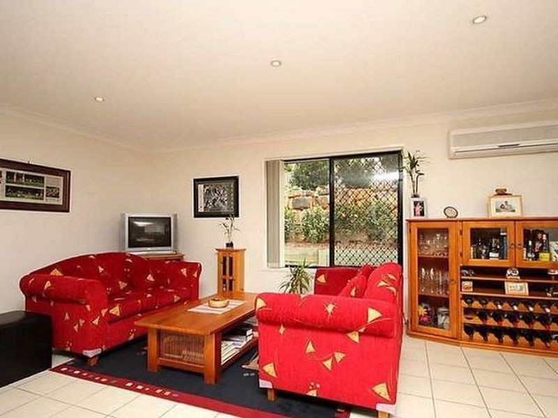 18 Jessica Crescent, Nudgee QLD 4014