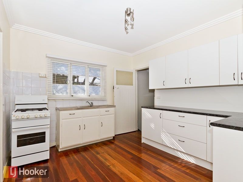 70 Burralong St, Deagon QLD 4017