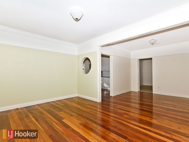 70 Burralong St, Deagon QLD 4017