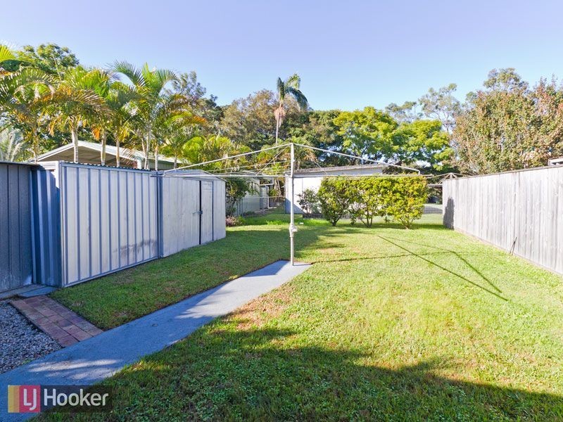 70 Burralong St, Deagon QLD 4017