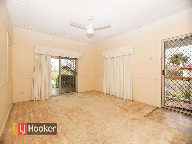 82 Benecia Street, Wavell Heights QLD 4012