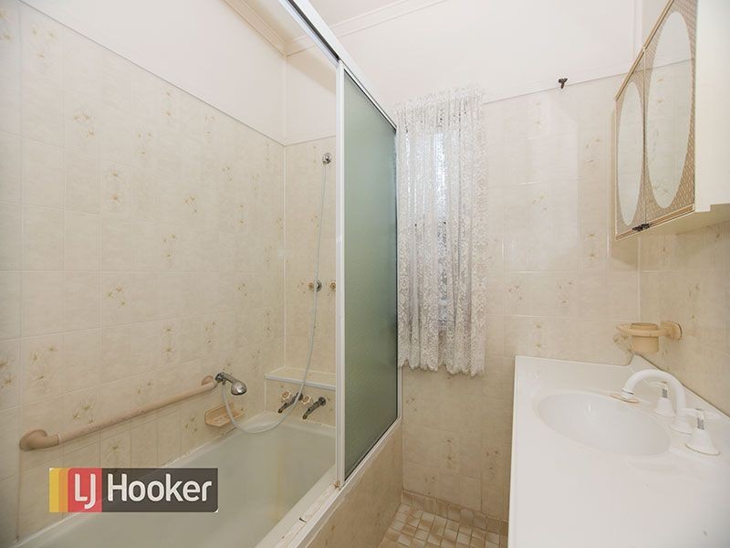 82 Benecia Street, Wavell Heights QLD 4012