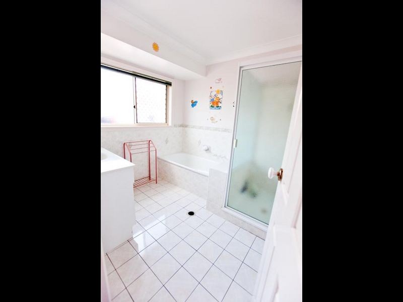 7 Lynbara Cl, Bracken Ridge QLD 4017