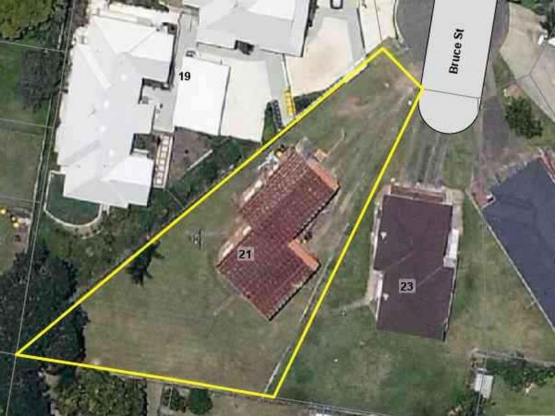 21 Bruce Street, Chermside QLD 4032