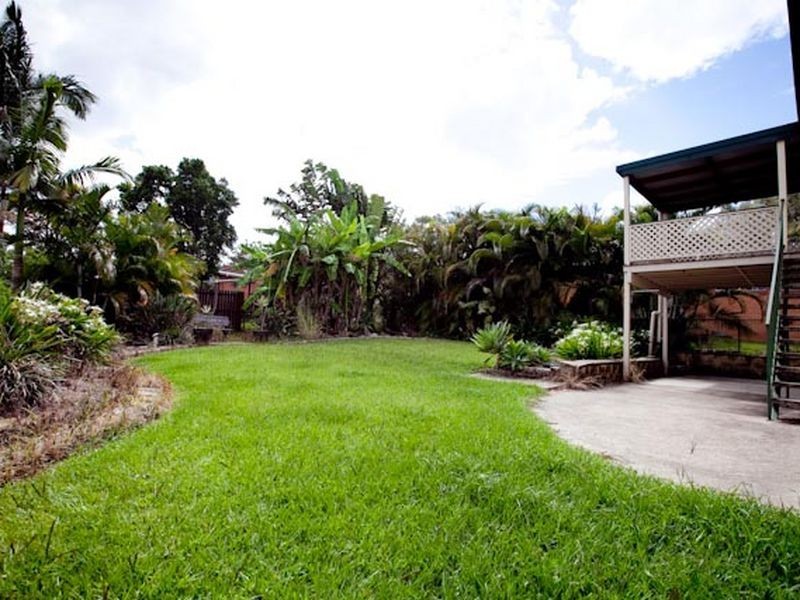 4 Old Northern Road, Albany Creek QLD 4035