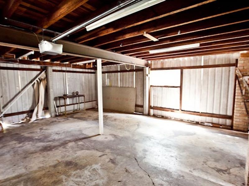 4 Old Northern Road, Albany Creek QLD 4035