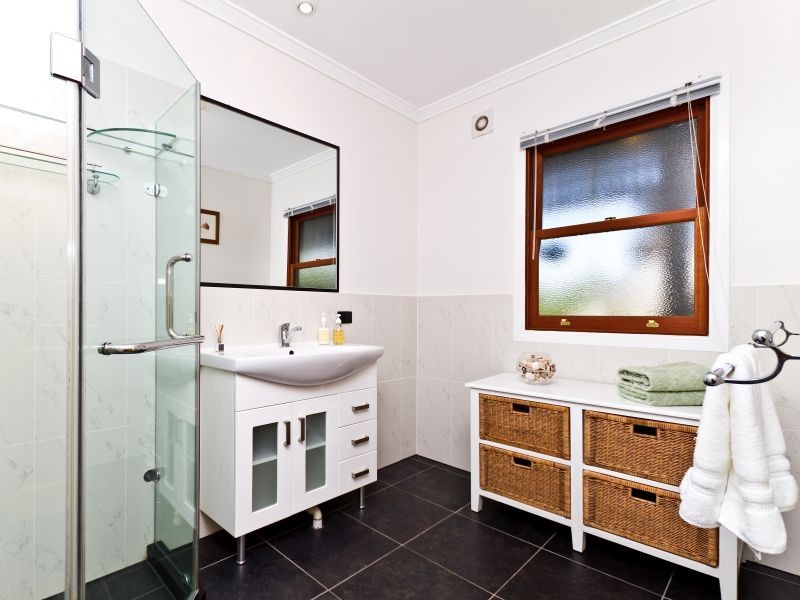 26 Gilpin Street, Shorncliffe QLD 4017