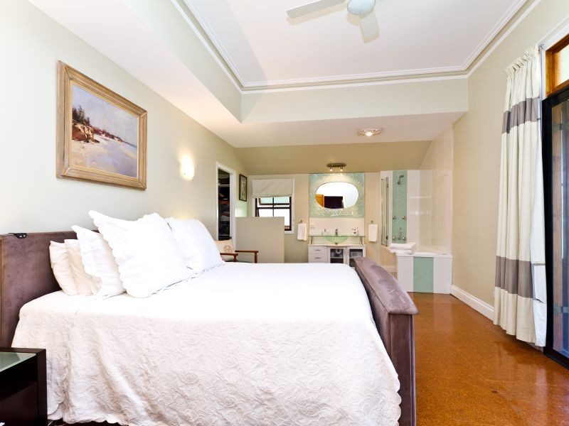 26 Gilpin Street, Shorncliffe QLD 4017