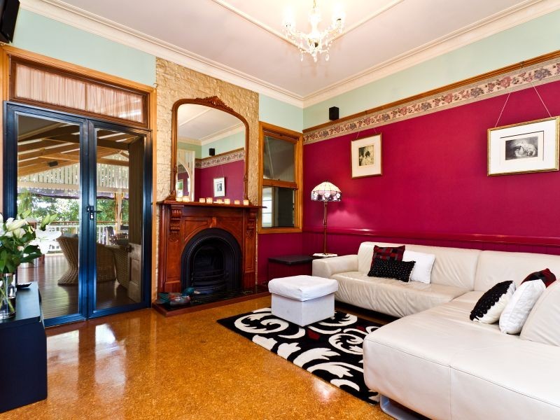 26 Gilpin Street, Shorncliffe QLD 4017