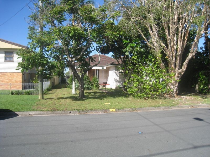 20 Essey St, Clontarf QLD 4019