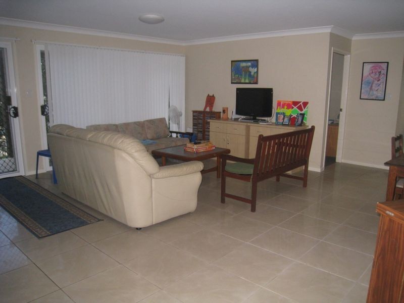 18 Cannow Street, Ferny Grove QLD 4055
