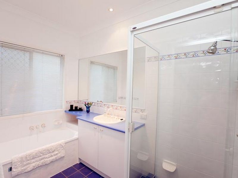 32 Pinnock Crescent, North Lakes QLD 4509