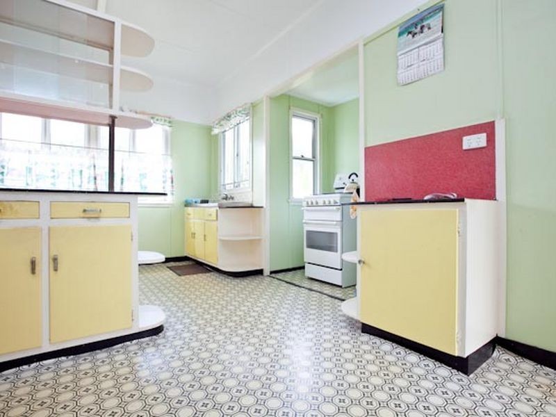 8 Nielson St, Chermside QLD 4032