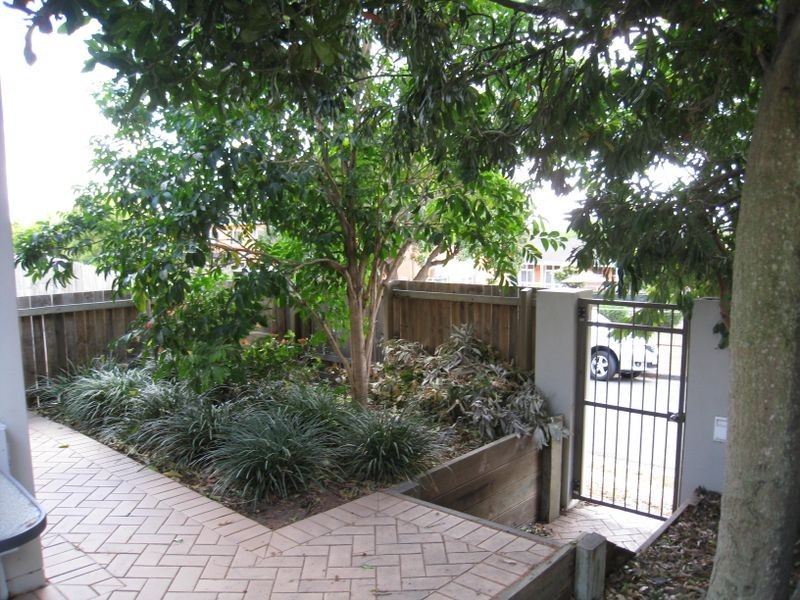 53 Curwen Tce, Chermside QLD 4032