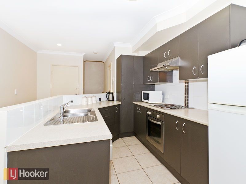 4/18 Rowell Street, Zillmere QLD 4034