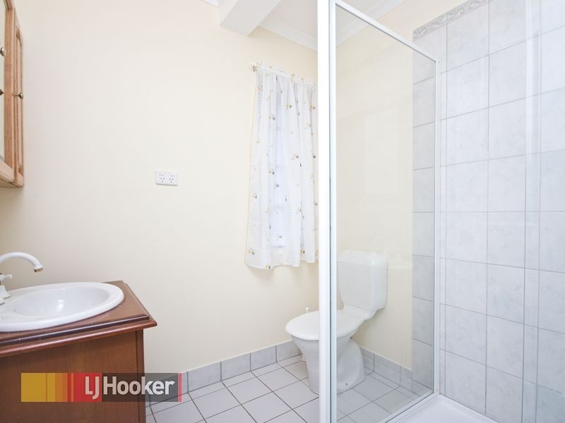 6 Cotton Street, Shorncliffe QLD 4017