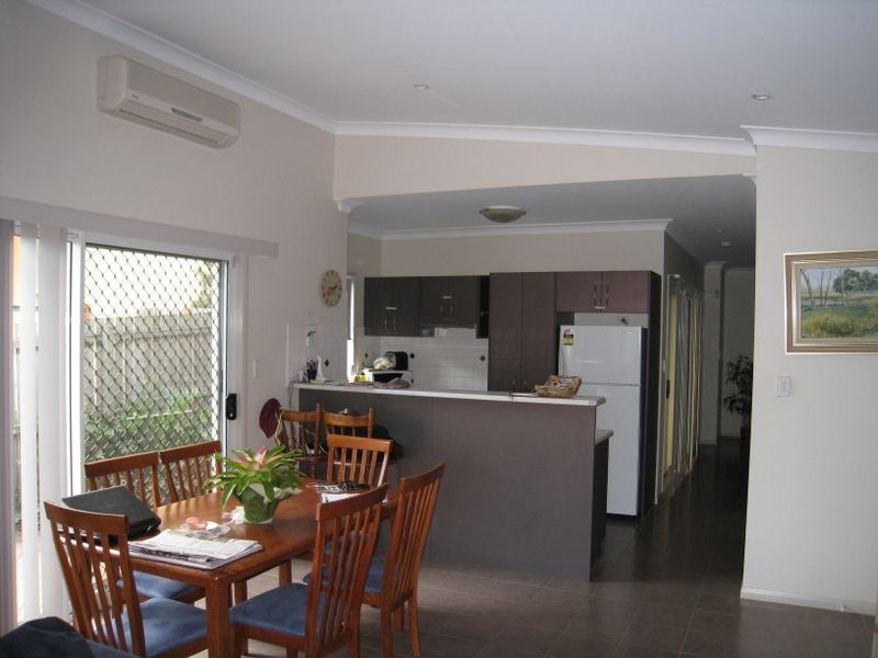 53 Curwen Tce, Chermside QLD 4032