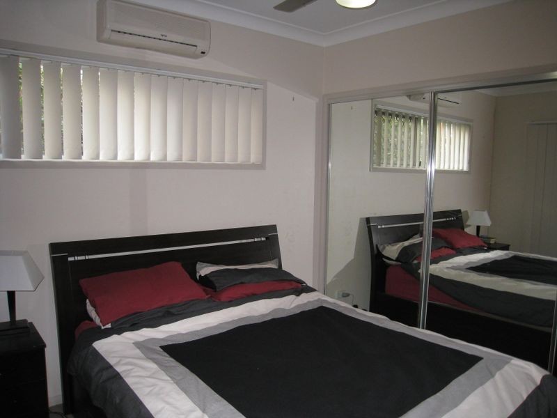 53 Curwen Tce, Chermside QLD 4032