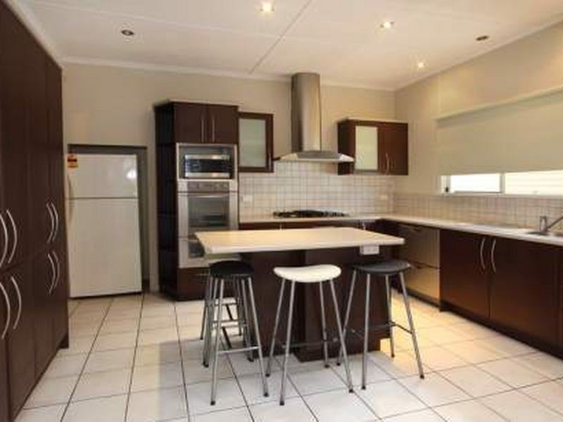 312 Rode Rd, Wavell Heights QLD 4012