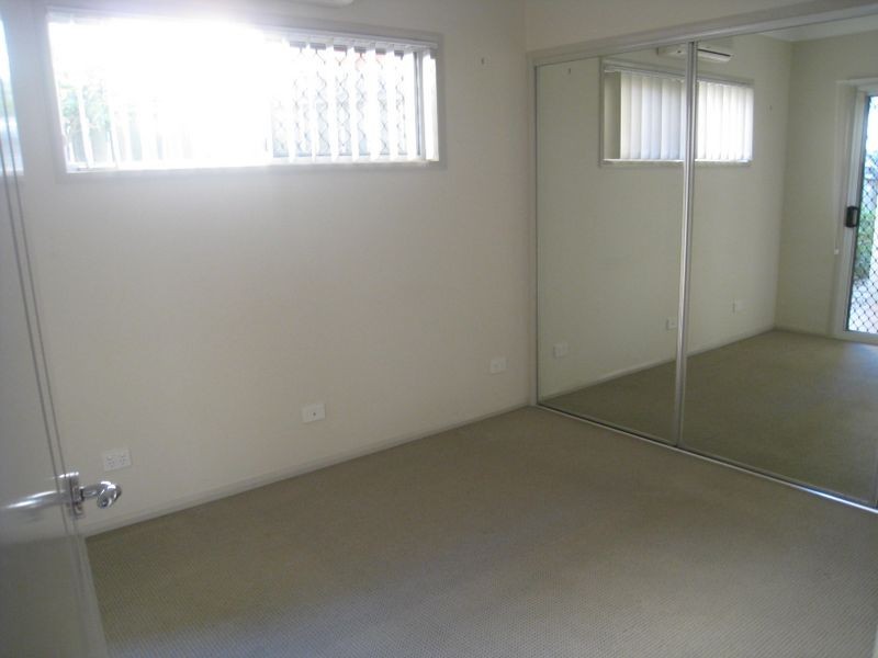 53 Curwen Tce, Chermside QLD 4032