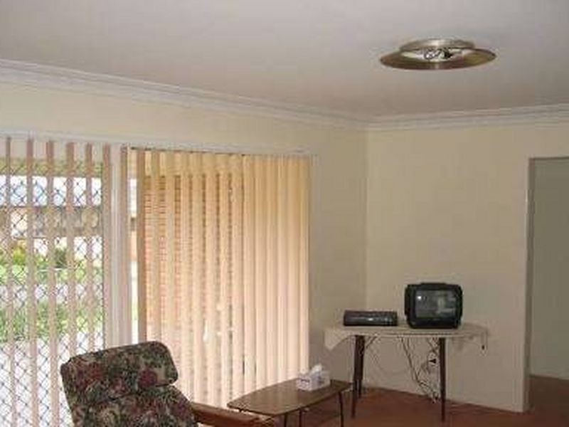 8 Fairlane Street, Chermside West QLD 4032