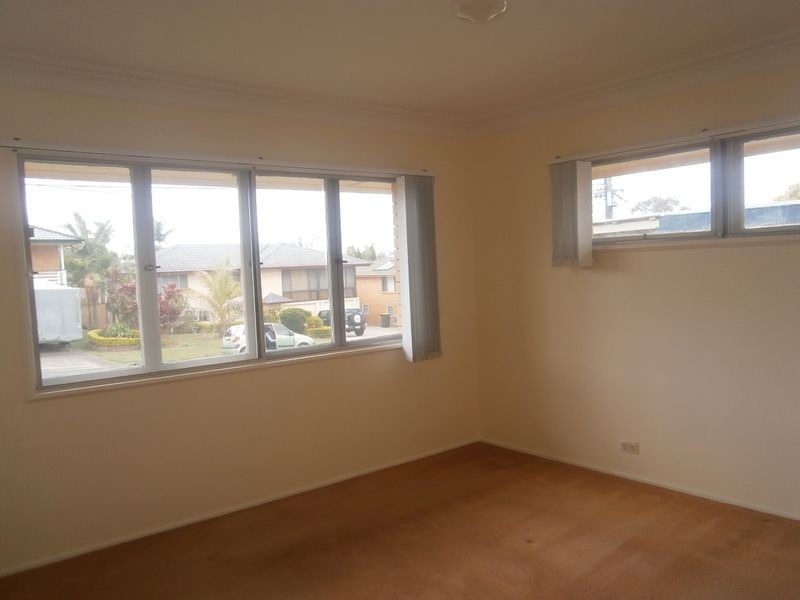 8 Fairlane Street, Chermside West QLD 4032