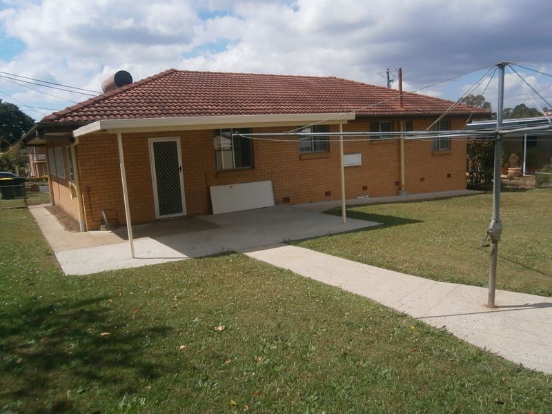 8 Fairlane Street, Chermside West QLD 4032