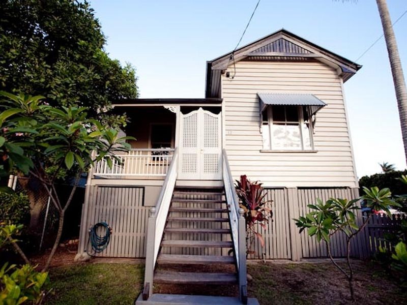 12 Beatham Street, Sandgate QLD 4017