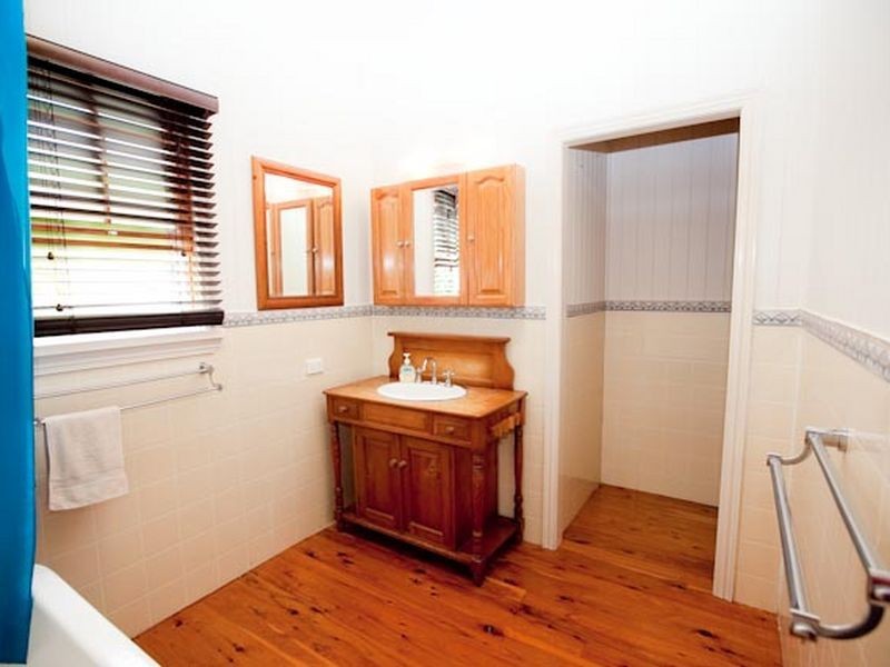 12 Beatham Street, Sandgate QLD 4017