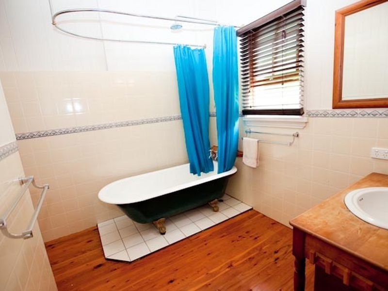 12 Beatham Street, Sandgate QLD 4017