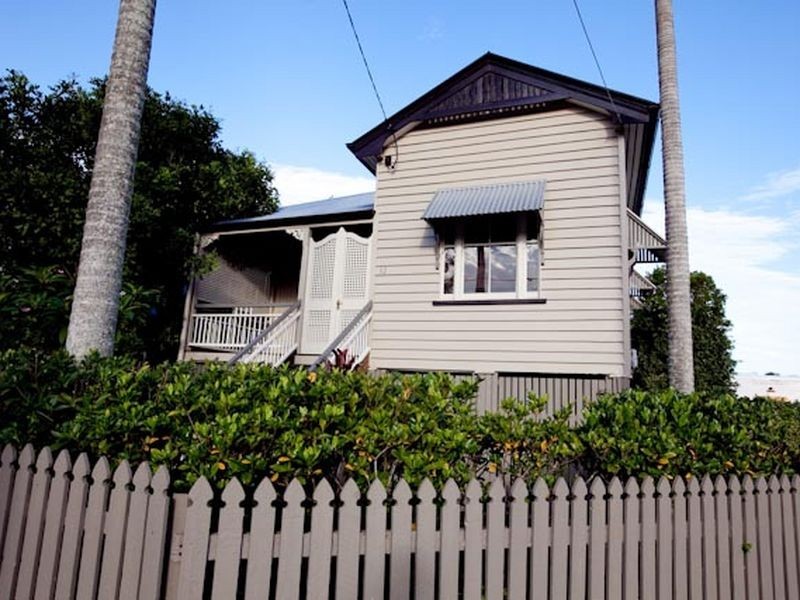 12 Beatham Street, Sandgate QLD 4017