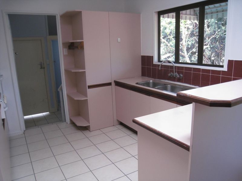 12 Curwen Tce, Chermside QLD 4032