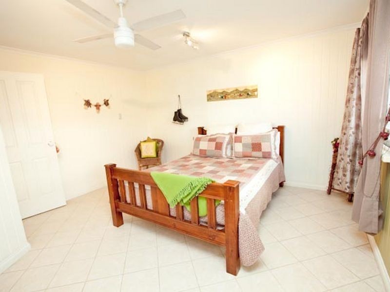 24 Beatham Street, Sandgate QLD 4017