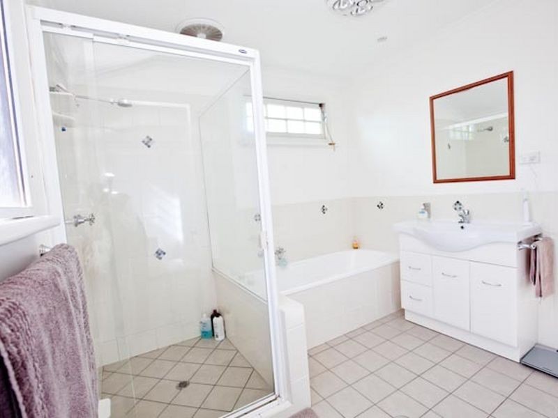 24 Beatham Street, Sandgate QLD 4017