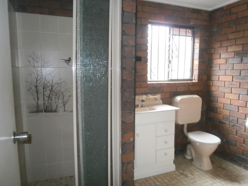 10 Twamley Street, Shorncliffe QLD 4017