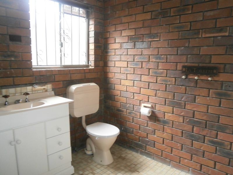 10 Twamley Street, Shorncliffe QLD 4017